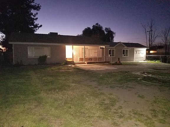 2nd image of 26455 Yale St