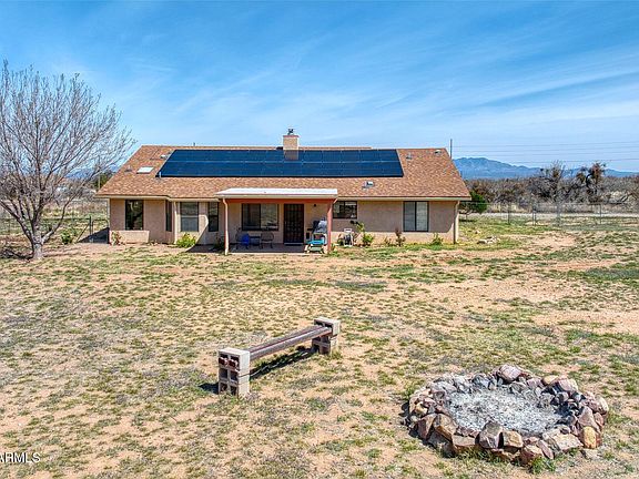 4th image of 3821 E Keeling Road