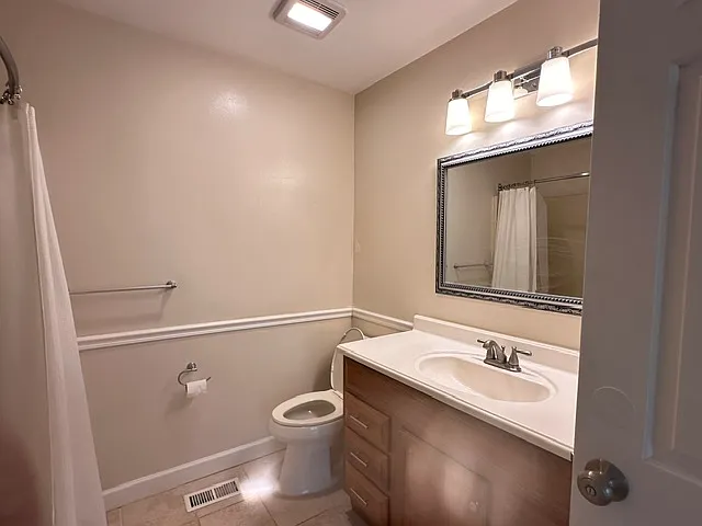 1701 Buckingham Cir — Photo 13