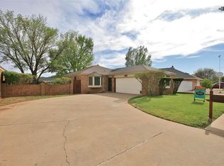 3813 Ben Hogan Dr, Clovis, NM 88101