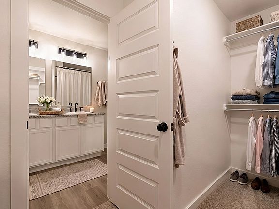 7th image of this home
