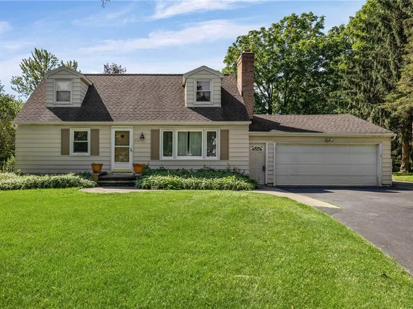 332 Galahad Dr, Rochester, NY 14623