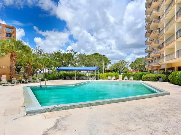 1470 NE 125th Ter Ph 12, North Miami, FL 33161
