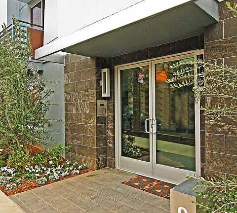 2nd image of 900 S Westgate Ave #Penthouse 4