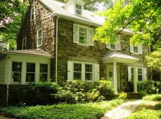 58 Arlington Rd, Devon, PA 19333