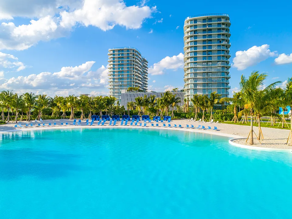 Relax and recharge in a beachfront paradise