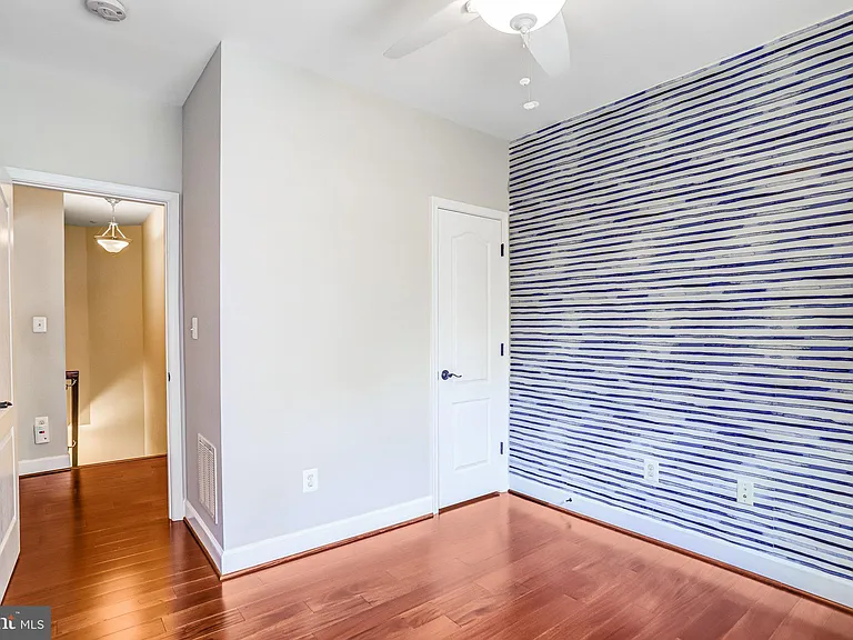 13526 Waterford Hills Blvd #13526 — Photo 33
