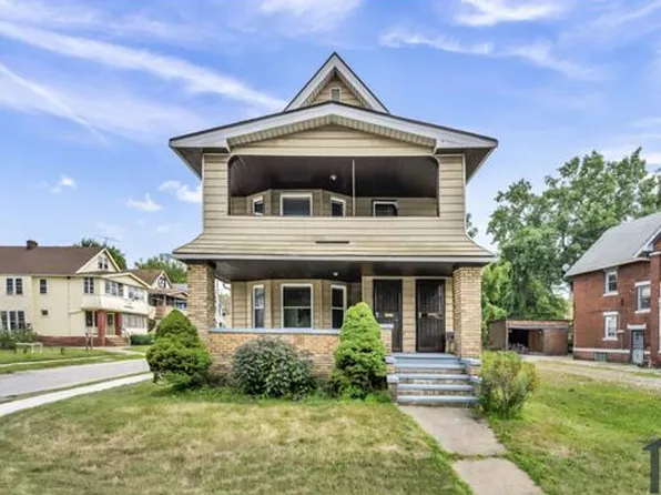 12730 Barrington Ave, Cleveland, OH 44108