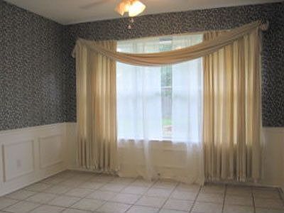 3rd image of 805 Bentwood Cir