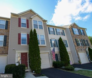 729 Waterway Ct, Quakertown, PA, 18951