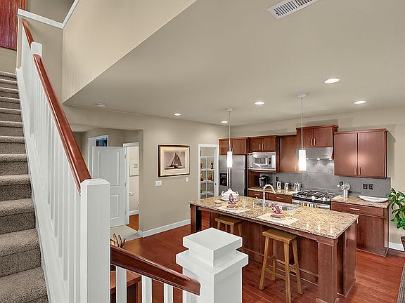 4th image of 881 3rd Ave NE Lot 88