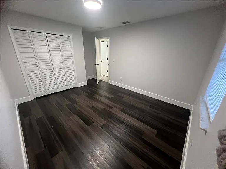 7118 Caloosa Ct — Photo 45