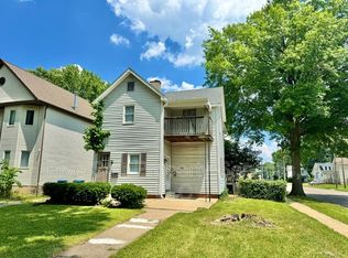 100 1/2 N State St, Springfield, IL 62702