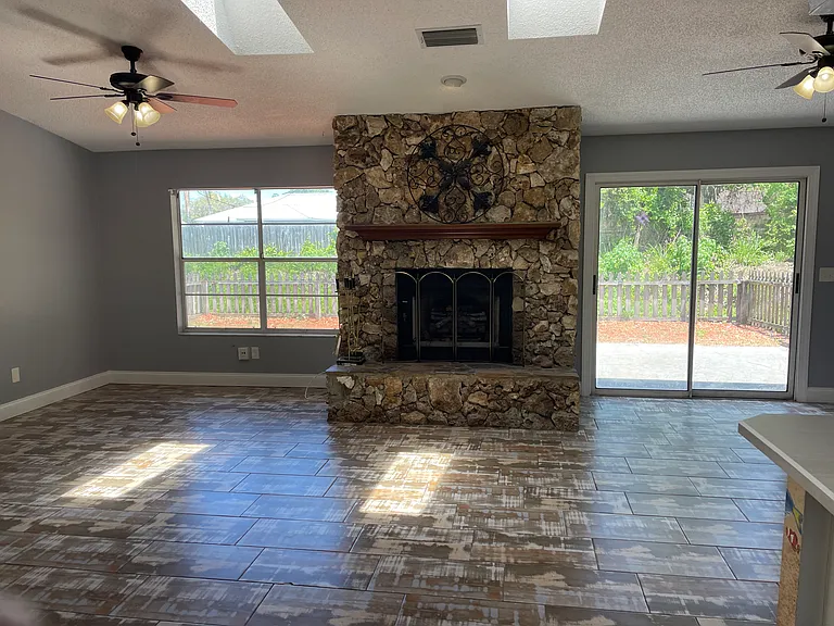 2219 Umbrella Tree Dr — Photo 26