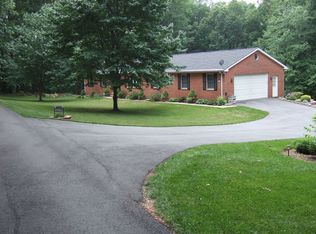 2218 Albert Rill Rd, Hampstead, MD 21074