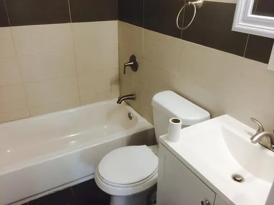 Rented by Elite NY Holdings | media 18