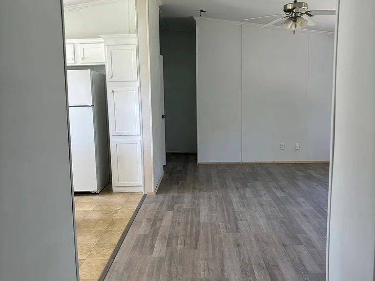 9245 NW 125th Ave — Photo 12