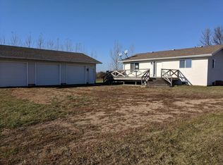 41971 County Road 13, Windom, MN 56101