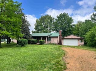 1060 Wall Rd, Martin, TN 38237