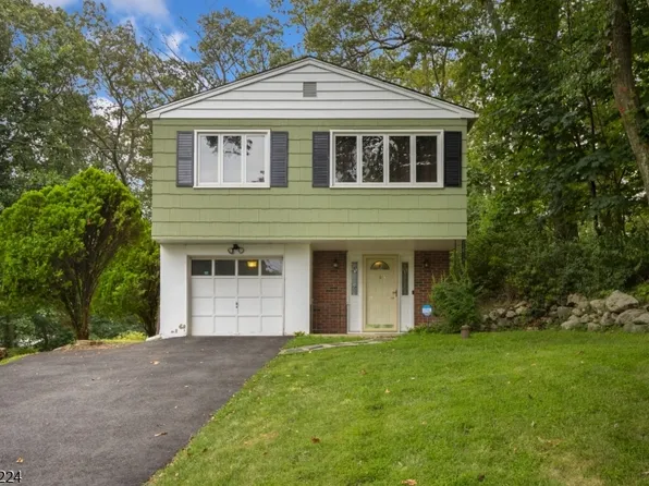 126 Harris Ave, Hopatcong Boro, NJ 07874