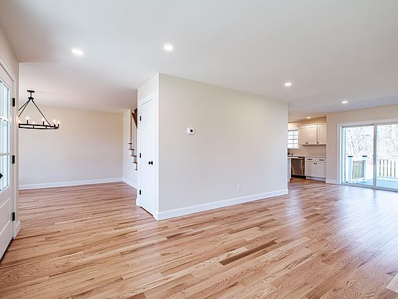 5th image of 210 Barnstable Road