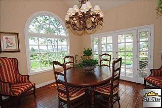 5th image of 3287 Erinlea Ave