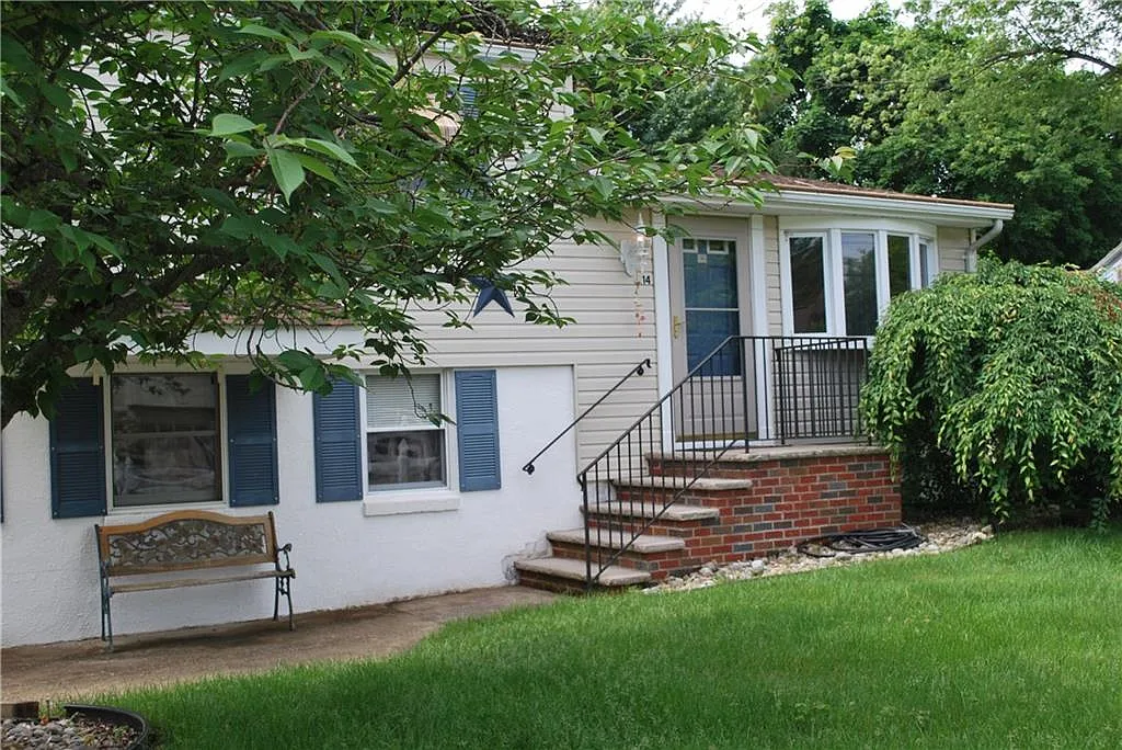 14 Borghaus Rd photo 1