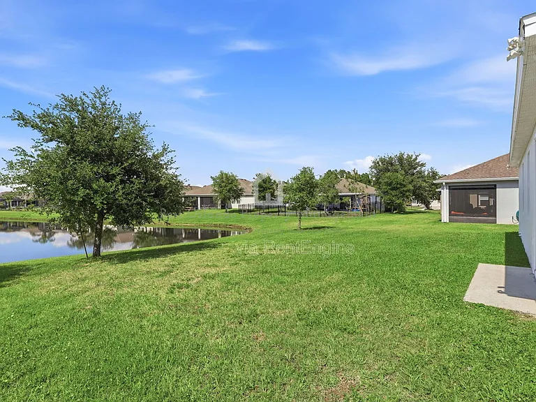 3912 Wind Dancer Cir — Photo 28