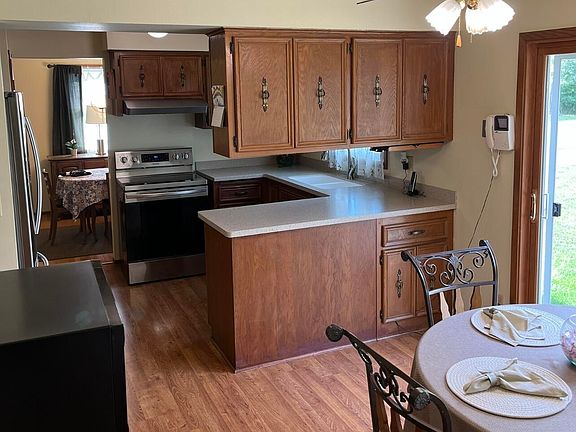 5th image of 6158 W Silver Brook Ln