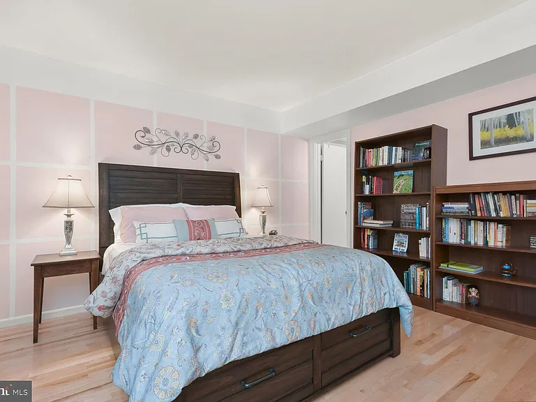 4 Dudley Ct #2 — Photo 27