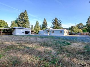 3372 Long St, Sweet Home, OR 97386