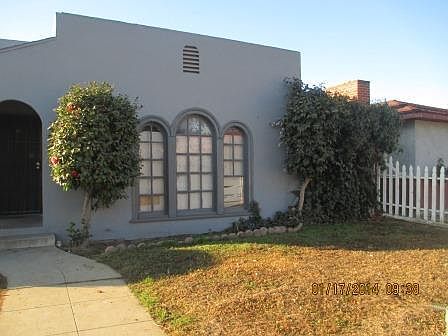 1st image of 723 Pacific St