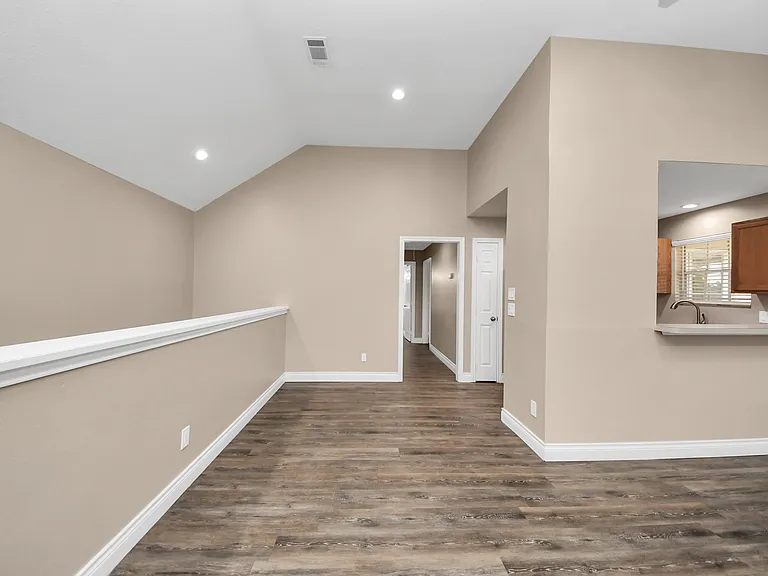 1163 Lovett St — Photo 25