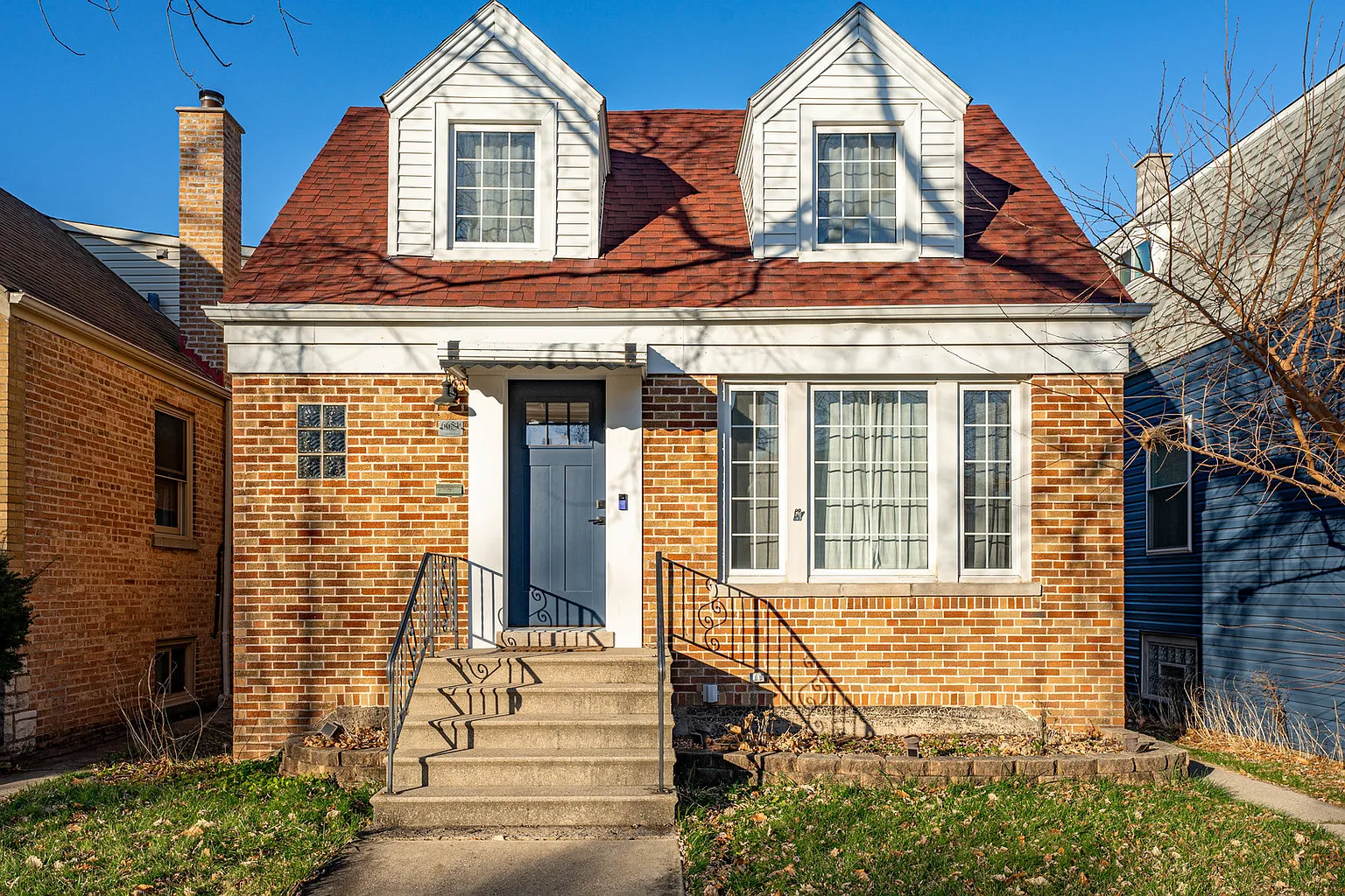 6654 W Hayes Ave photo 1