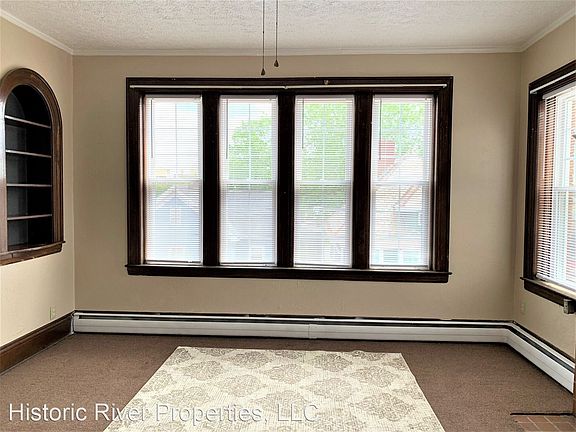 3rd image of 215 11th St #5A