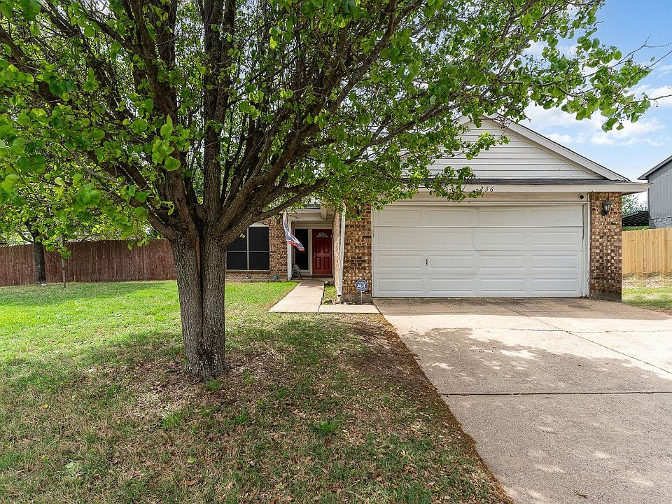 1st image of 236 Sunset Dr