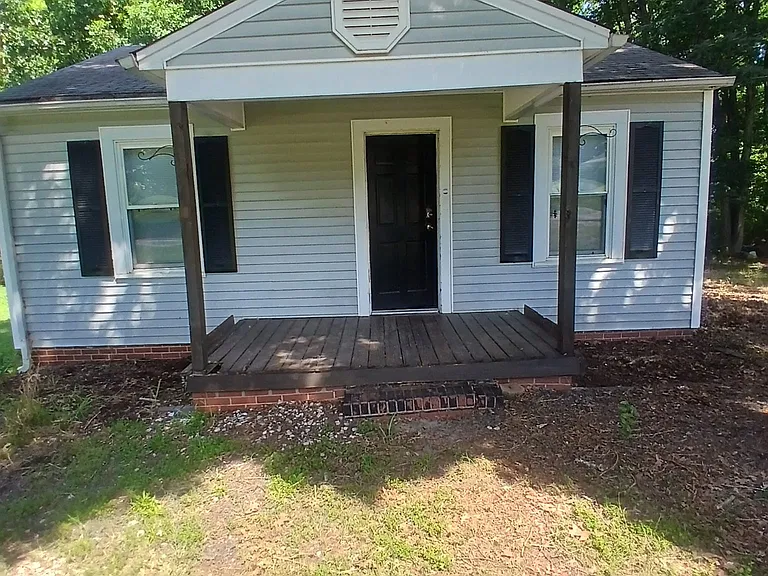 1910 Old Farmer Rd #1910 — Photo 19
