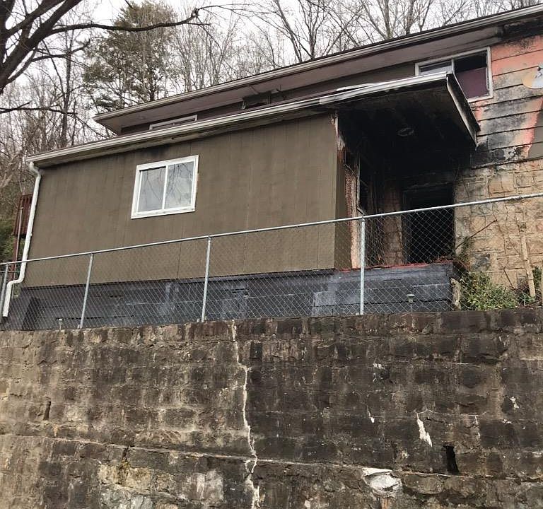 1st image of 959 Sycamore Ave
