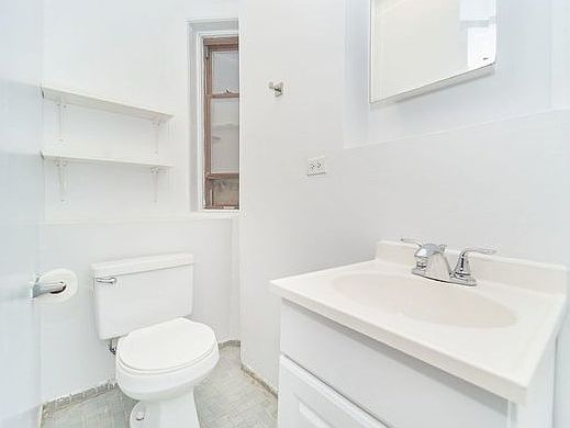 4th image of 529 E 81st St APT 3A