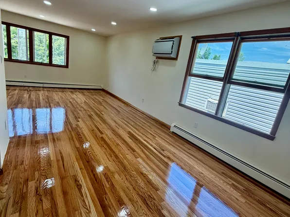 110 Humphrey Ave Floor 2, Bayonne, NJ 07002