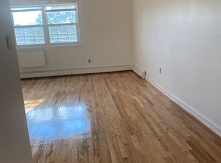 (Undisclosed Address), Bronx, NY 10465