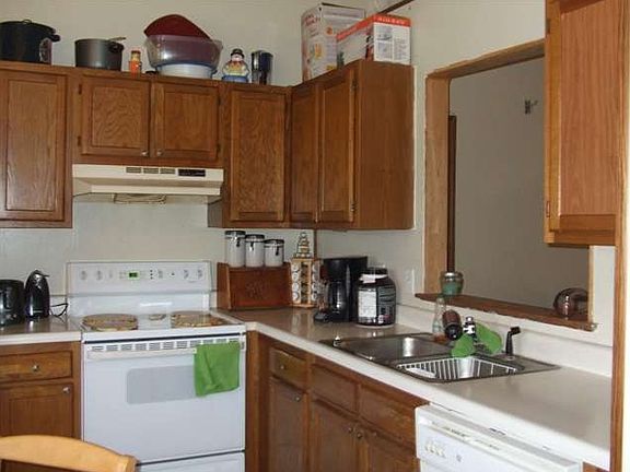 3rd image of 2118 Del Norte Dr