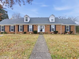 707 Banner Dr, Murfreesboro, TN 37129