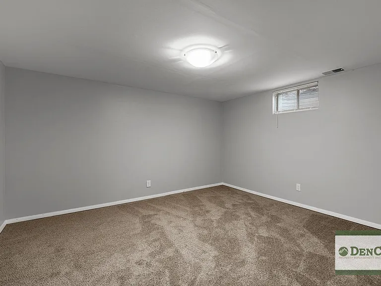 3045 Carter Cir — Photo 20