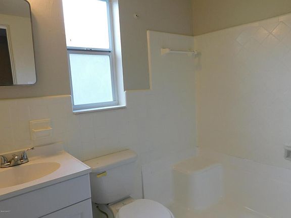 3rd image of 3550 S Atlantic Ave APT 5