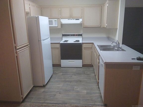 3rd image of 17161 Alva Rd Unit 212