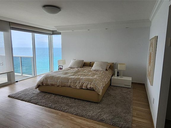 5th image of 19111 Collins Ave APT 701