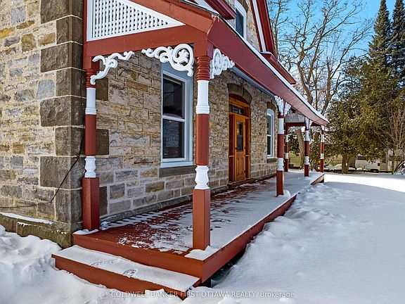 4th image of 2061 Christie Lake Rd