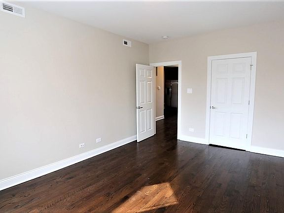 2nd image of 2226 N Sawyer Ave