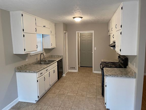 2nd image of 9073 Raven Dr